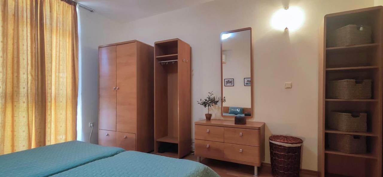 Elit 4 Apartments Napospart Kültér fotó