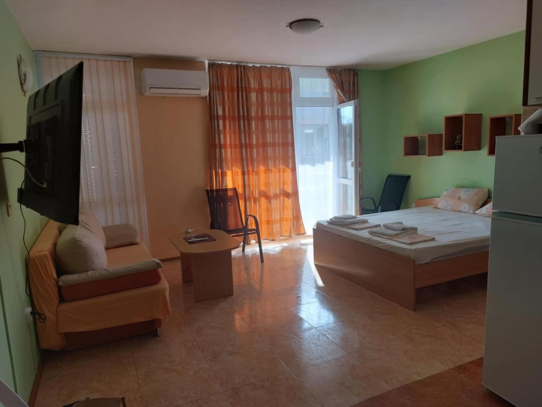 Elit 4 Apartments Napospart Kültér fotó
