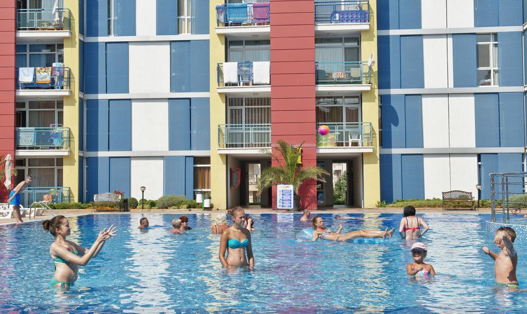 Elit 4 Apartments Napospart Kültér fotó