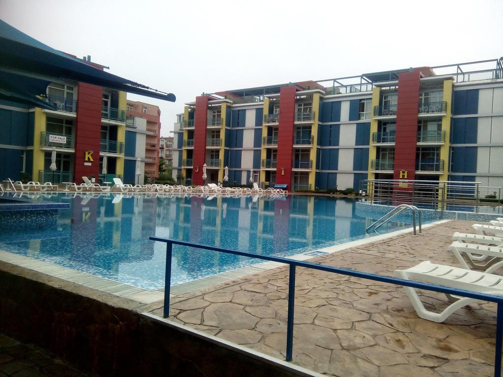 Elit 4 Apartments Napospart Kültér fotó